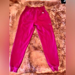 FIGS scrub top and bottom scrub set magenta